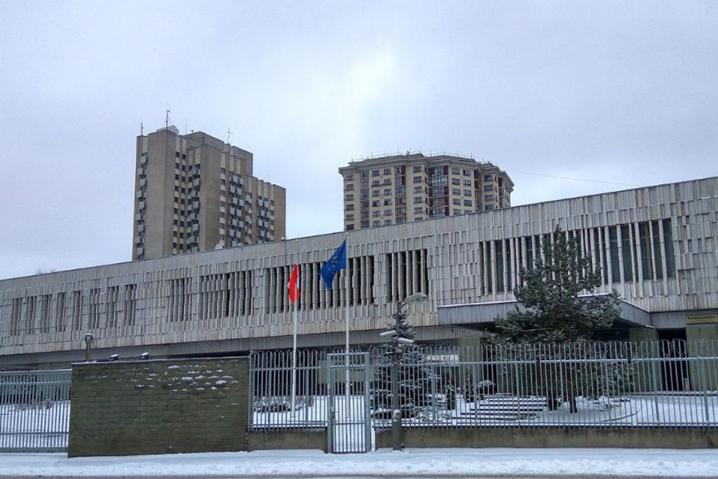 Посольство россии в польше фото